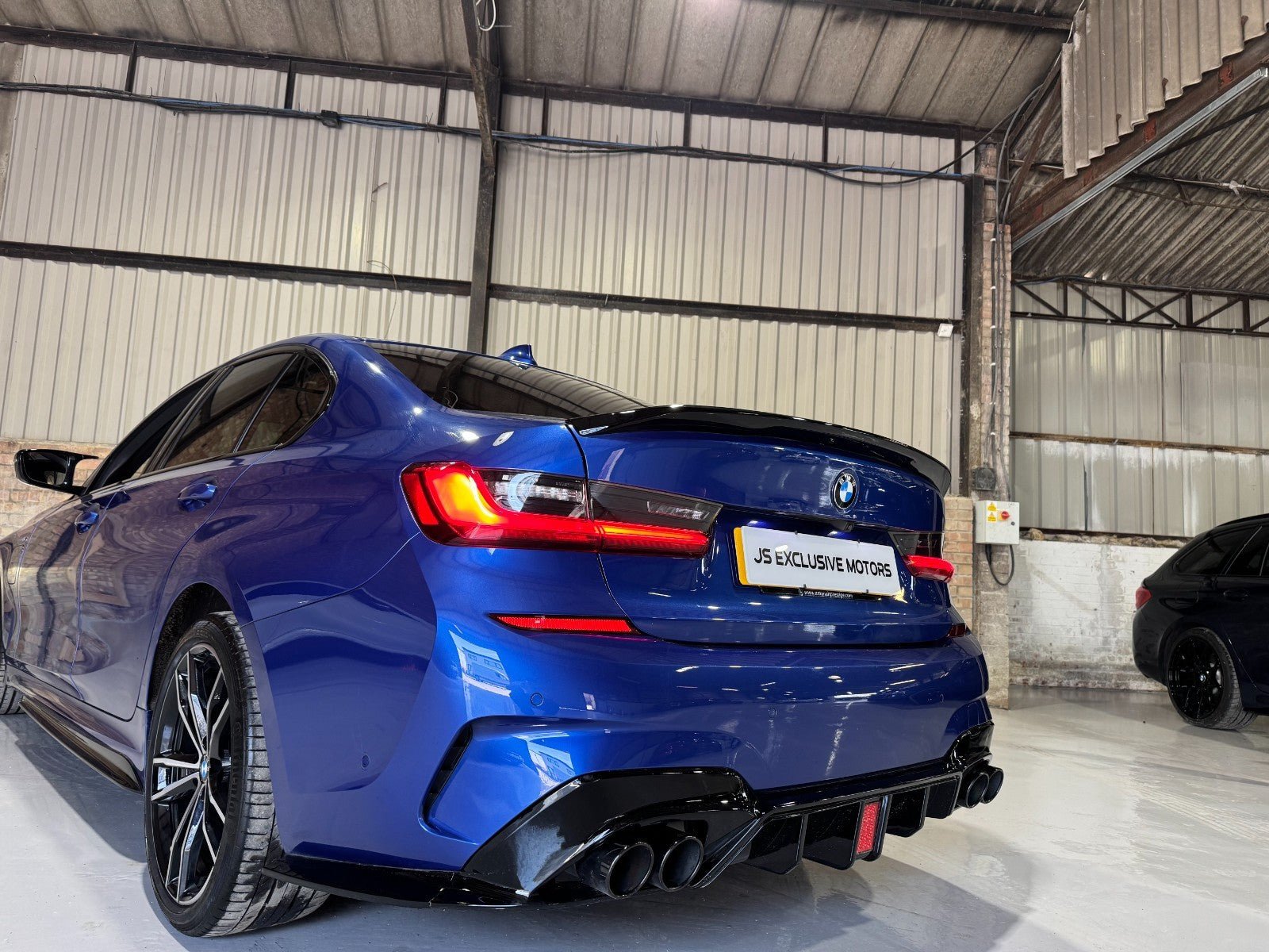 BMW 3 SERIES G20 M BODYKIT QUAD DIFFUSER FRONT SPLITTER SPOILER W/F1 LIGHT - Mod My Car UK