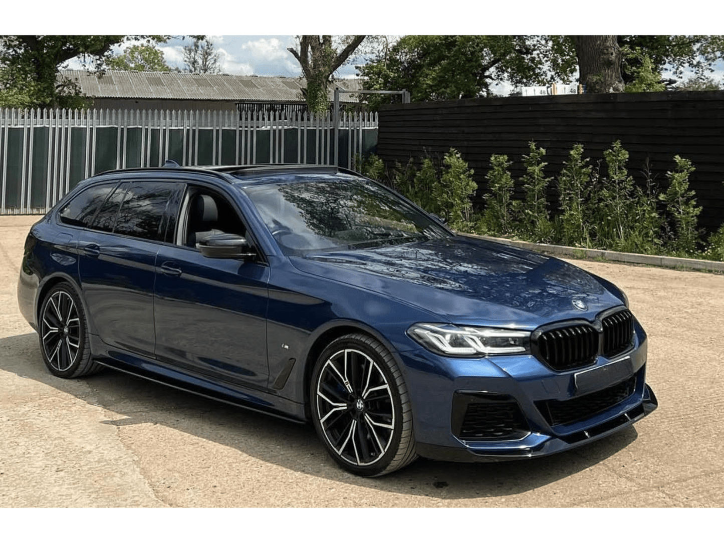 BMW 5 SERIES LCI G30 G31 M PERFORMANCE BODYKIT F1 STYLE 2020 - 2023 GLOSS BLACK - Mod My Car UK