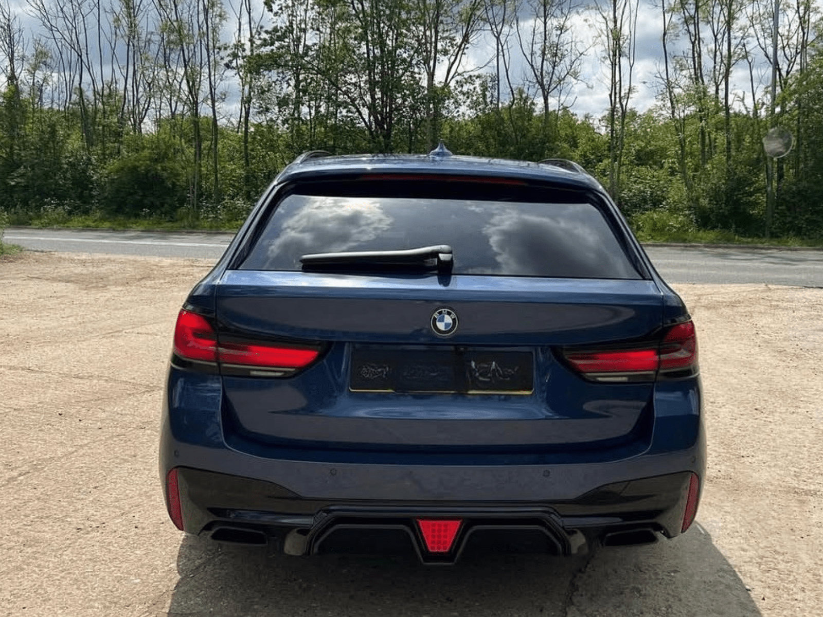 BMW 5 SERIES LCI G30 G31 M PERFORMANCE BODYKIT F1 STYLE 2020 - 2023 GLOSS BLACK - Mod My Car UK