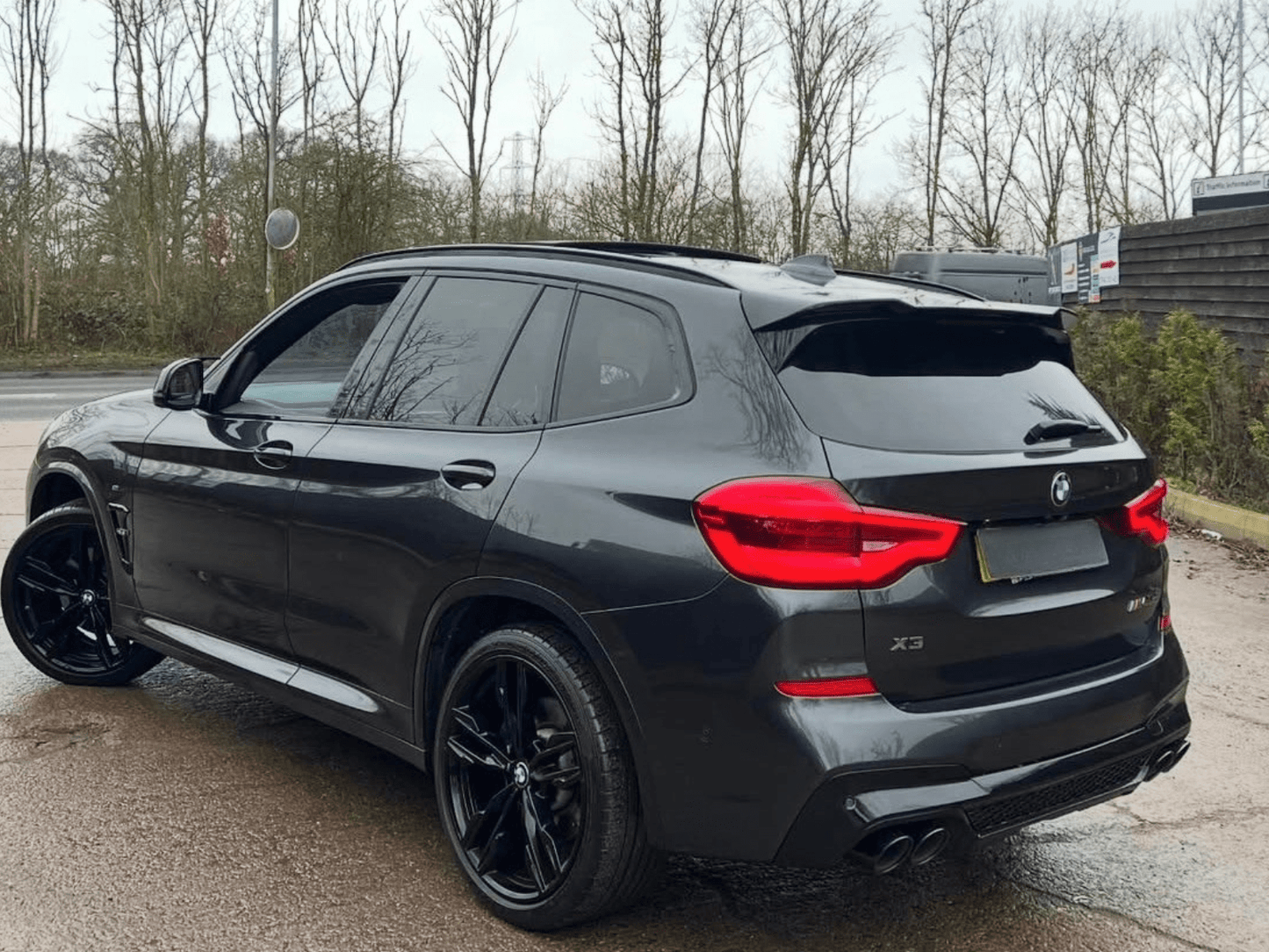 BMW X3 G01 BODYKIT QUAD STYLE DIFFUSER SPLITTER 2018+ GLOSS BLACK - Mod My Car UK