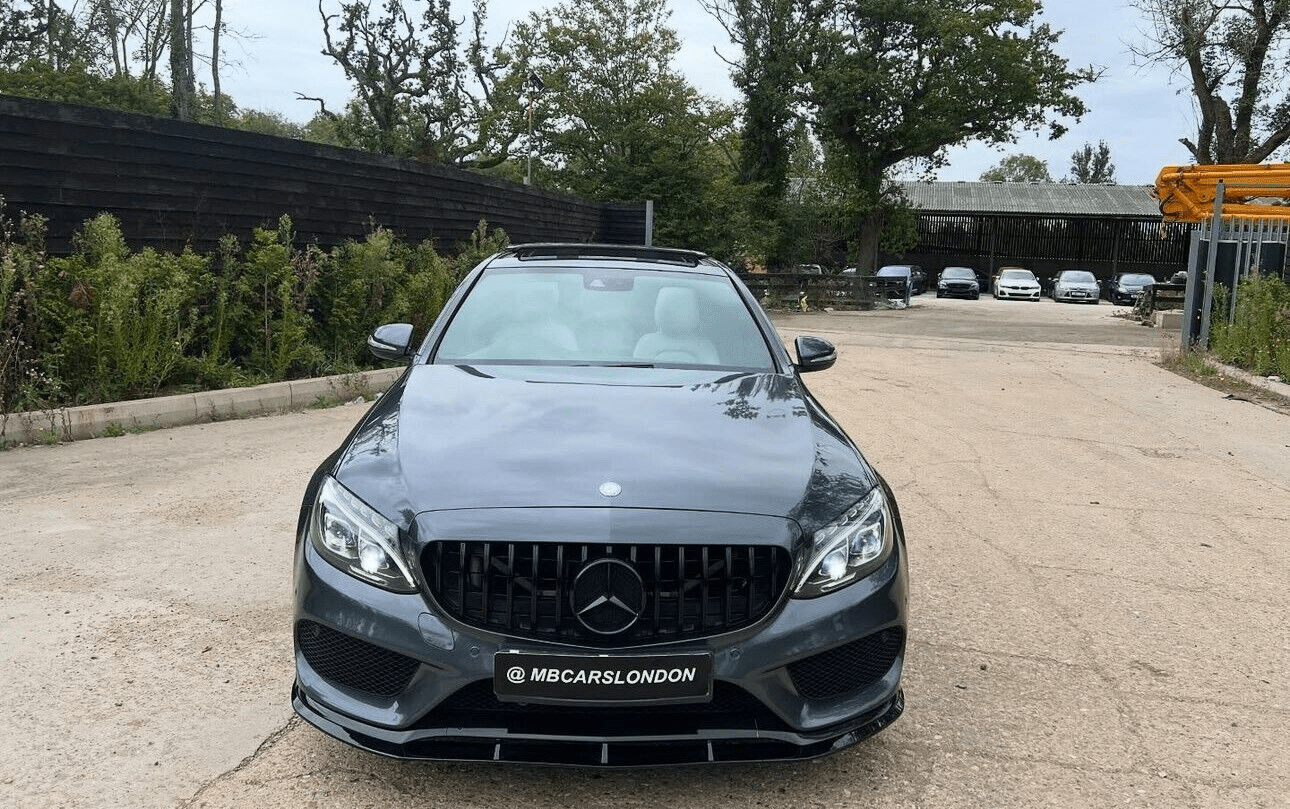 FOR MERCEDES C CLASS GT GRILLE W205 GLOSS BLACK 2014 - 2018 GT GRILLE W205 UK - Mod My Car UK
